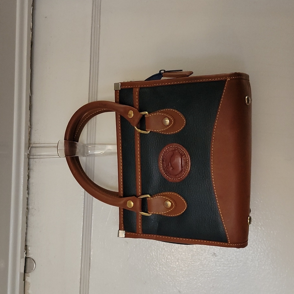 Dooney & Bourke Women's Handbag
